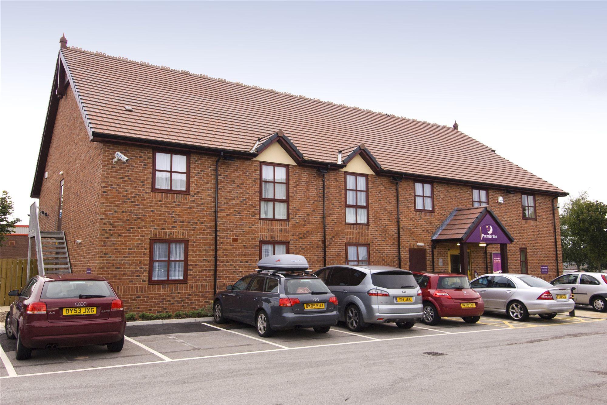 Premier Inn Crewe Central Extérieur photo